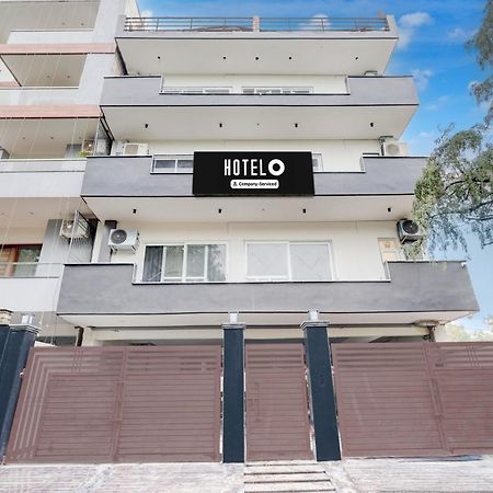 Super Hotel O Sector 43 Gurgaon Eksteriør billede