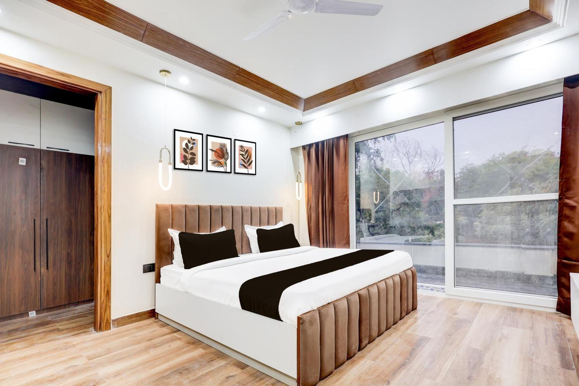 Super Hotel O Sector 43 Gurgaon Eksteriør billede
